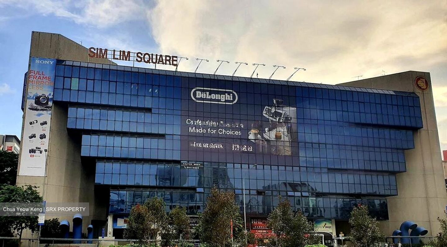 Sim Lim Square (D7), Shop House #459853821